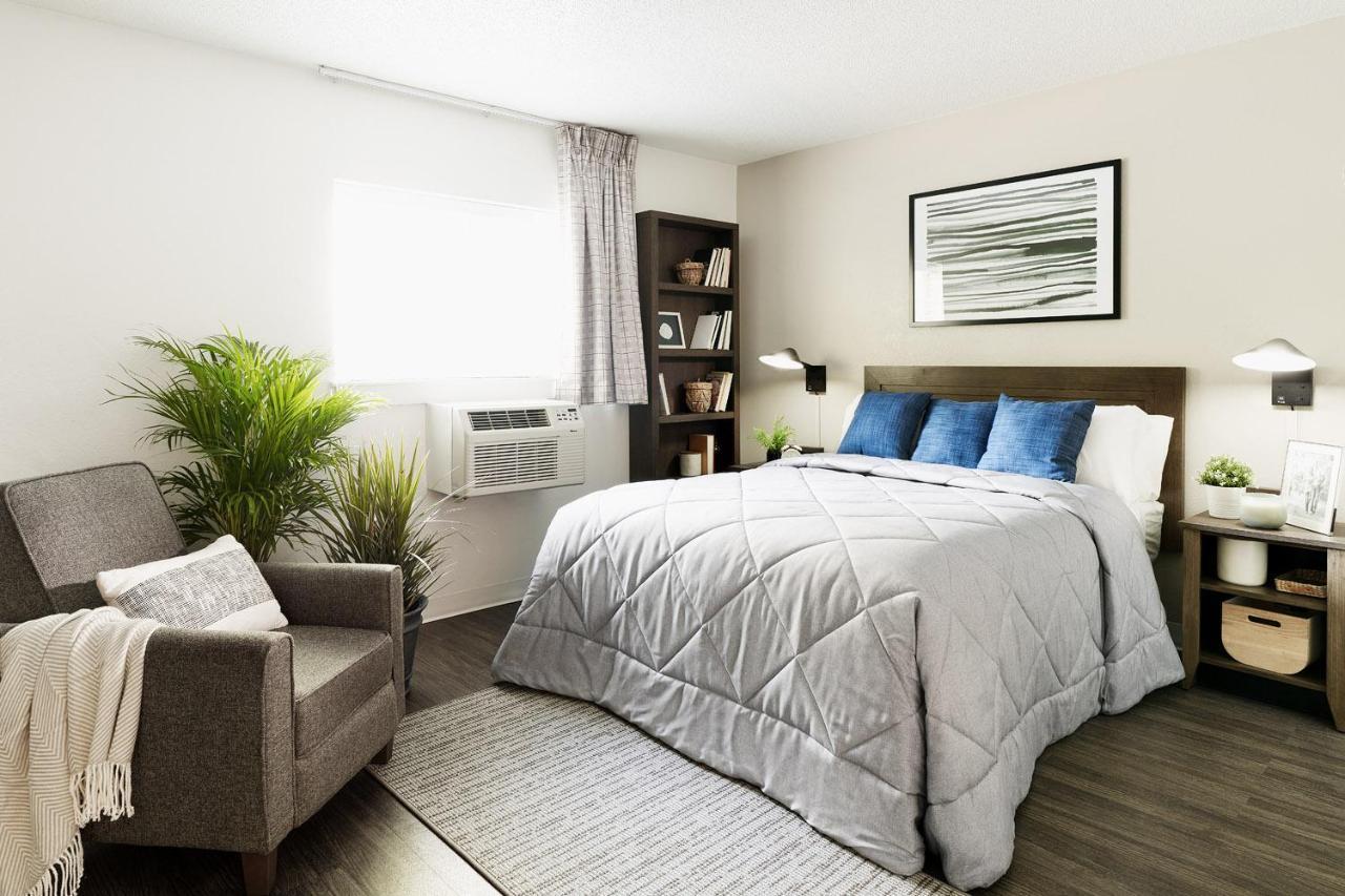 Intown Suites Extended Stay Columbus Oh - I-70E Hamilton Rd Eksteriør billede